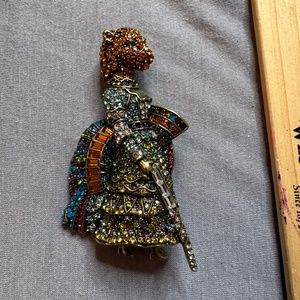 Heidi Daus Fabulous Crystal Cat Brooch Pin Sparke Cat in Dress with Hat and Cane